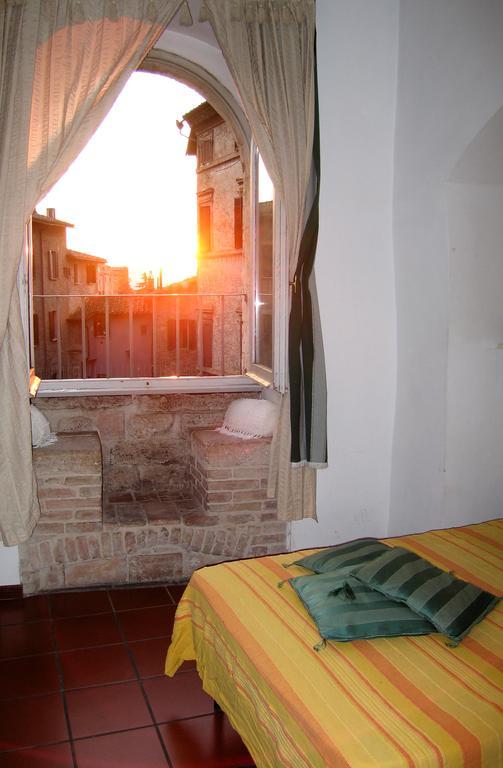 Aparthotel Residenza Turrena Perugia Pokój zdjęcie